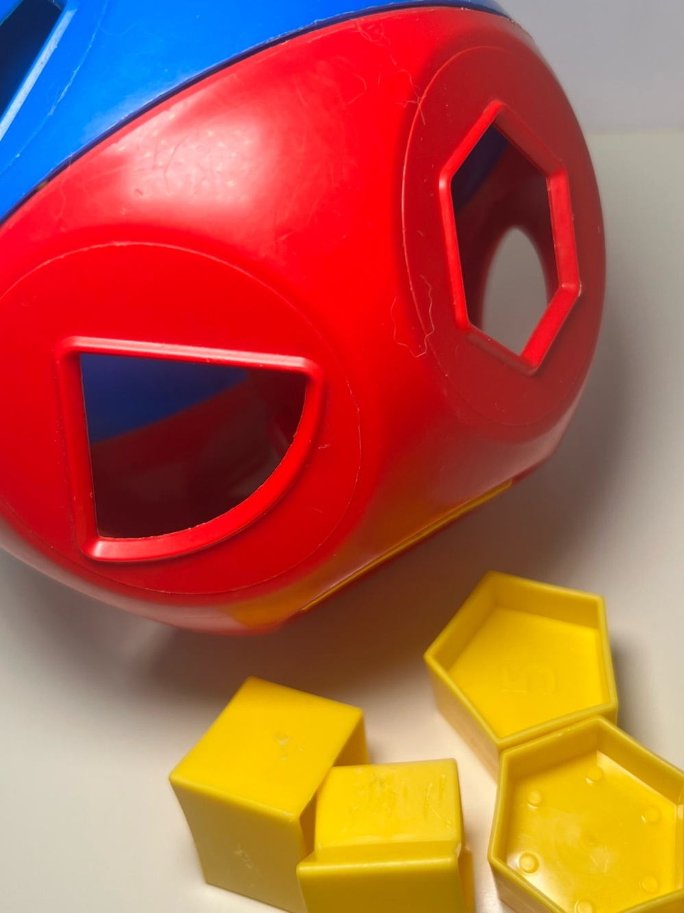 Vintage Tupperware Shape O Ball Sorter Kid Core Nostalgic Missing Some Parts